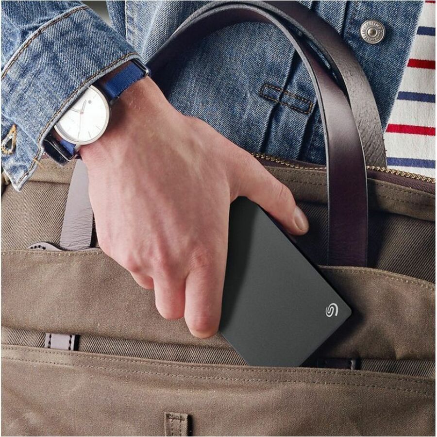 Seagate STGX2000400 2 TB Portable Hard Drive - External