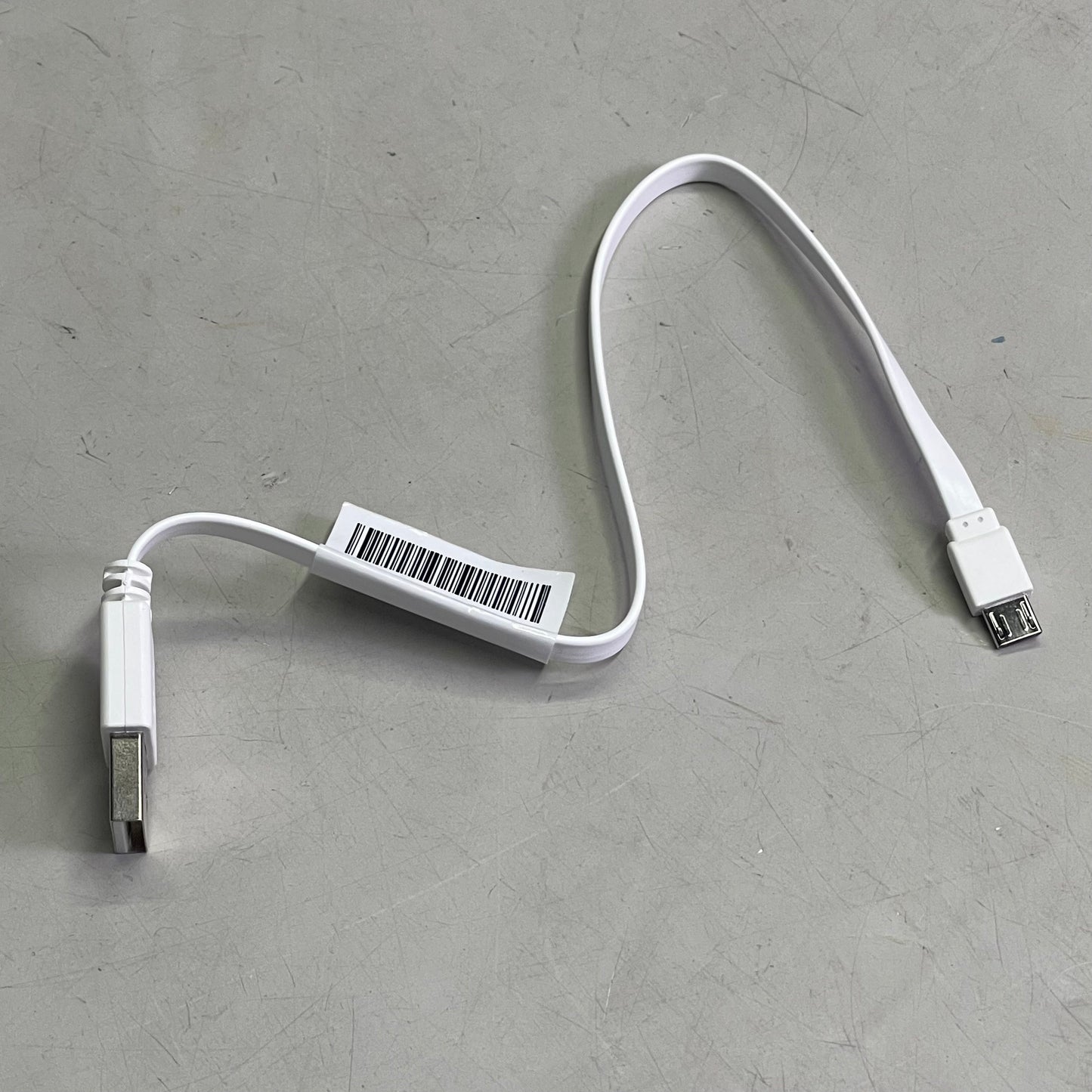 ARLO (3 PACK) Essential Wire-Free Spotlight Security Cameras 130° FOV White VMC2330W-100NAS (Pre-Owned)